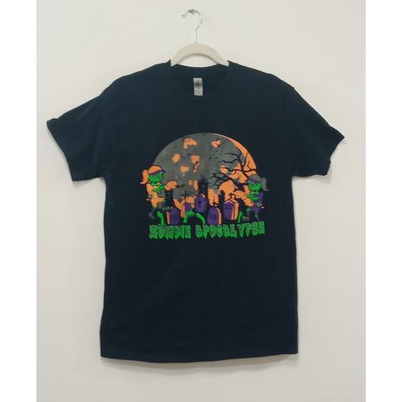 Gildan Women's T SHIRT ZOMBIE APOCALYPSE Theme Park Black Size Medium - Picture 2 of 12